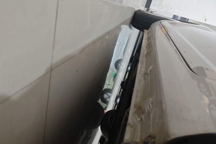 Used CHANGAN NEVO Lumin 2023 205km Xiangqin Version Left Side Sill