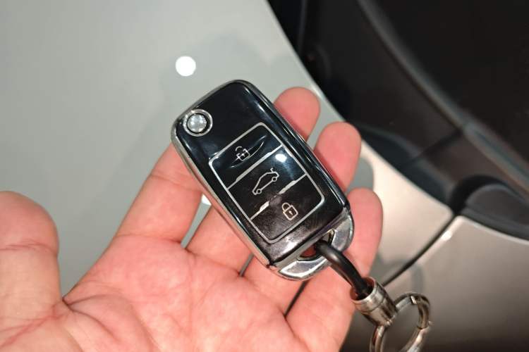 Used CHANGAN NEVO Lumin 2023 205km Xiangqin Version Vehicle Key