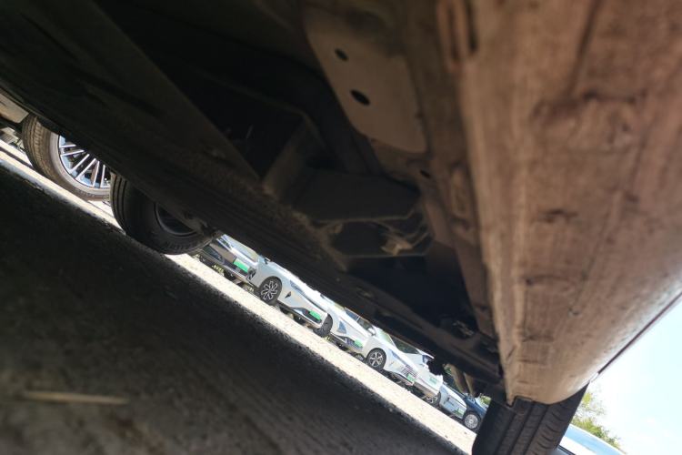 Used CHANGAN NEVO Lumin 2023 205km Xiangqin Version Chassis Front Left