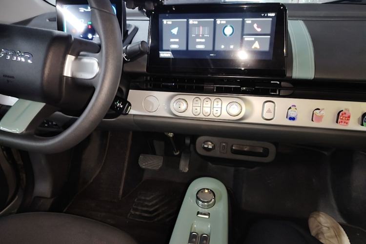 Used CHANGAN NEVO Lumin 2023 205km Xiangqin Version Center Console