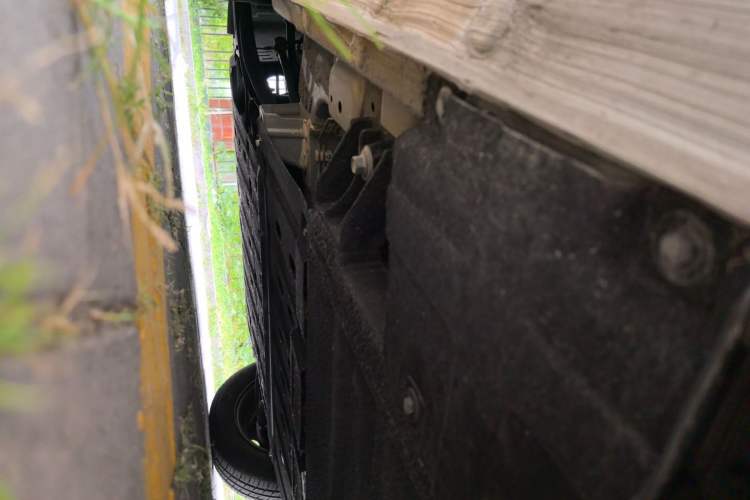 Used CHANGAN NEVO Lumin 2023 205km Xiangqin Version Chassis Rear Left