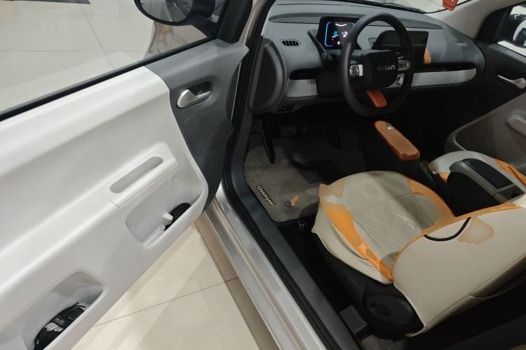 Used CHANGAN NEVO Lumin 2023 205km Xiangqin Version Driver Seat