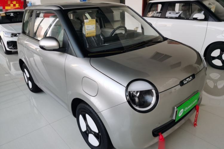 Used CHANGAN NEVO Lumin 2023 205km Xiangqin Version Front Right 45 Deg