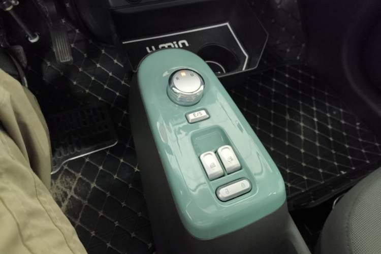 Used CHANGAN NEVO Lumin 2023 205km Xiangqin Version Gear Lever
