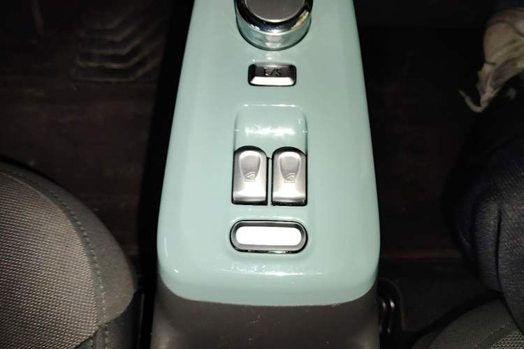 Used CHANGAN NEVO Lumin 2023 205km Xiangqin Version Gear Lever