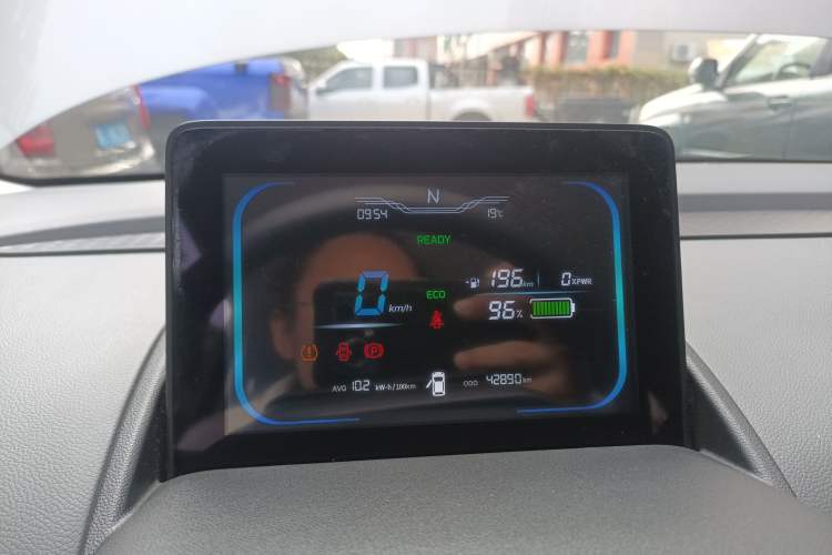 Used CHANGAN NEVO Lumin 2023 205km Xiangqin Version Instrument Cluster