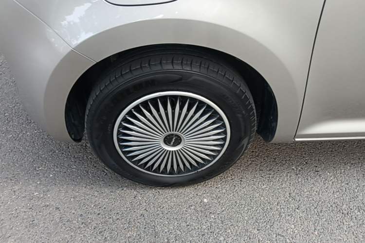 Used CHANGAN NEVO Lumin 2023 205km Xiangqin Version Left Front Wheel Hub