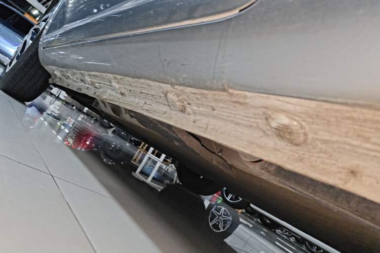 Used CHANGAN NEVO Lumin 2023 301km Honey Dew Edition Left Side Sill