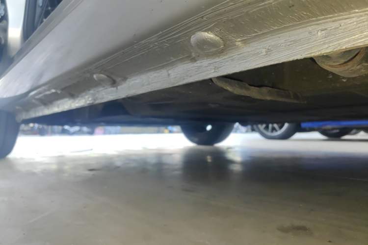 Used CHANGAN NEVO Lumin 2023 205km Xiangqin Version Left Side Sill