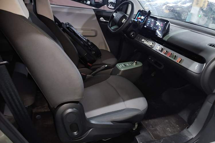 Used CHANGAN NEVO Lumin 2023 205km Xiangqin Version Right Front Seat