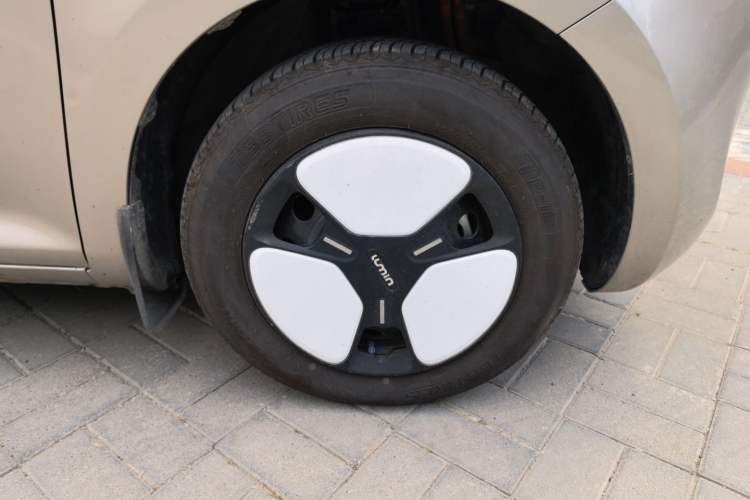 Used CHANGAN NEVO Lumin 2023 205km Xiangqin Version Right Front Wheel Hub