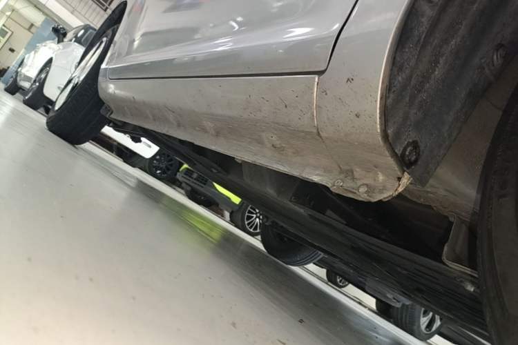 Used CHANGAN NEVO Lumin 2023 205km Xiangqin Version Right Side Sill