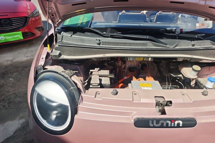 Used CHANGAN NEVO Lumin 2023 205km Xiangqin Version Engine Bay Right