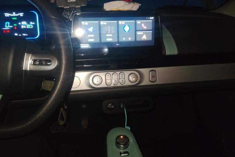 Used CHANGAN NEVO Lumin 2023 205km Xiangqin Version Audio And AC Panel