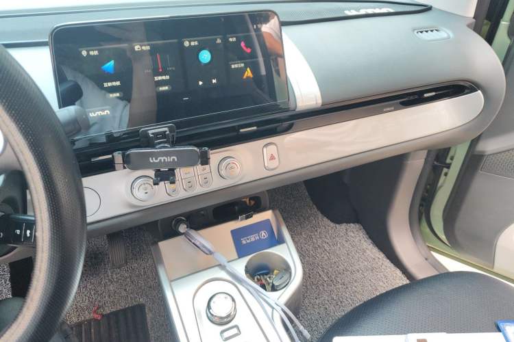 Used CHANGAN NEVO Lumin 2023 205km Xiangqin Version Audio And AC Panel