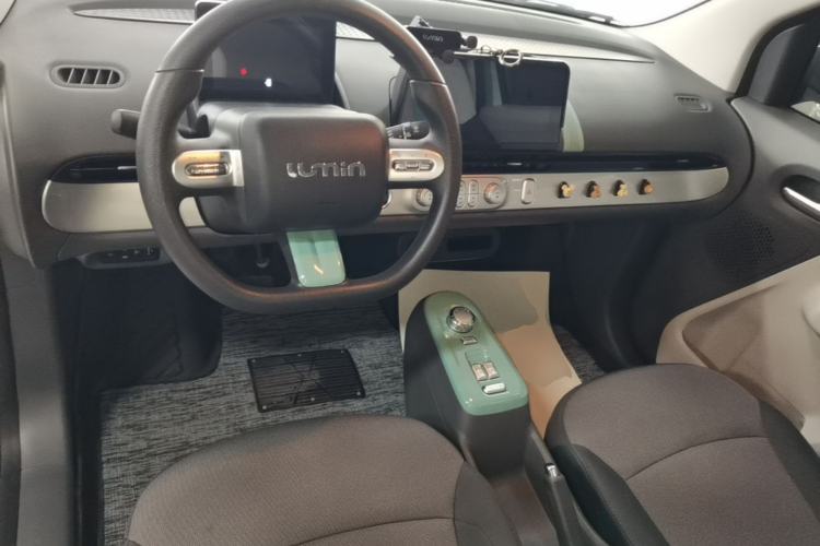 Used CHANGAN NEVO Lumin 2023 205km Xiangqin Version Center Console