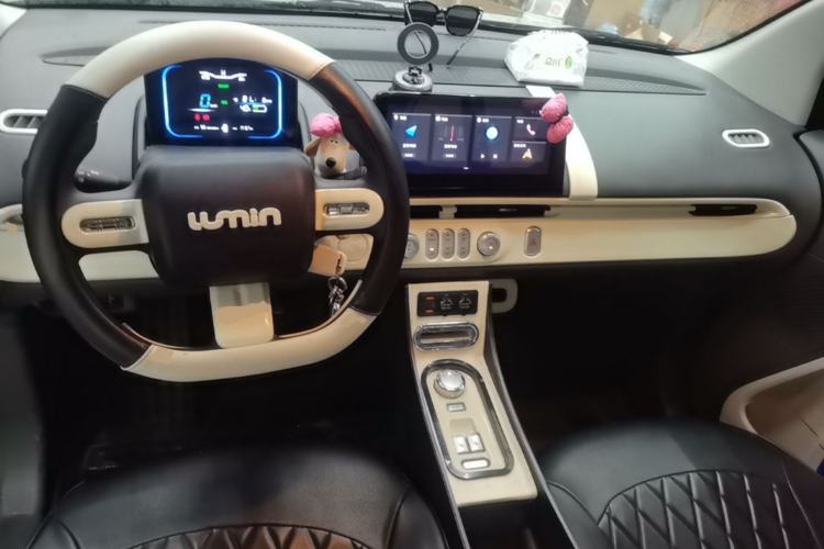 Used CHANGAN NEVO Lumin 2023 205km Xiangqin Version Center Console