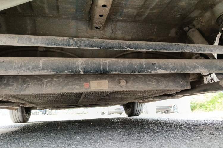 Used CHANGAN NEVO Lumin 2023 205km Xiangqin Version Chassis Rear