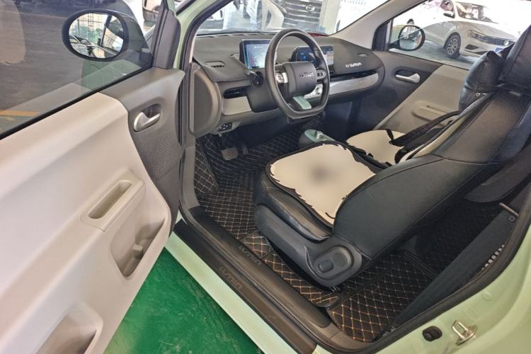 Used CHANGAN NEVO Lumin 2023 301km Honey Dew Edition Driver Seat