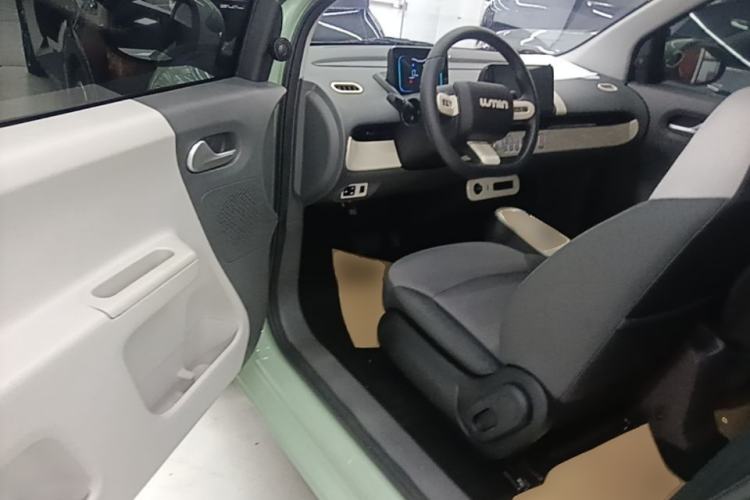 Used CHANGAN NEVO Lumin 2023 301km Honey Dew Edition Driver Seat