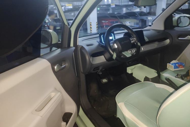Used CHANGAN NEVO Lumin 2023 301km Honey Dew Edition Driver Seat
