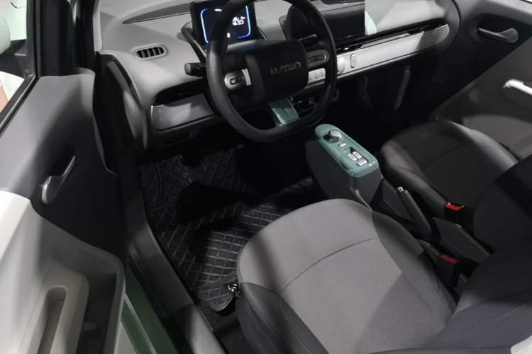 Used CHANGAN NEVO Lumin 2023 301km Honey Dew Edition Driver Seat