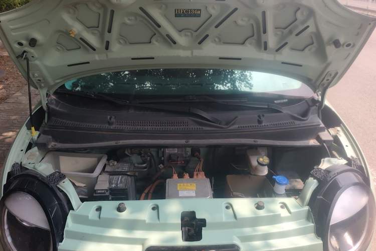 Used CHANGAN NEVO Lumin 2023 301km Honey Dew Edition Engine Bay