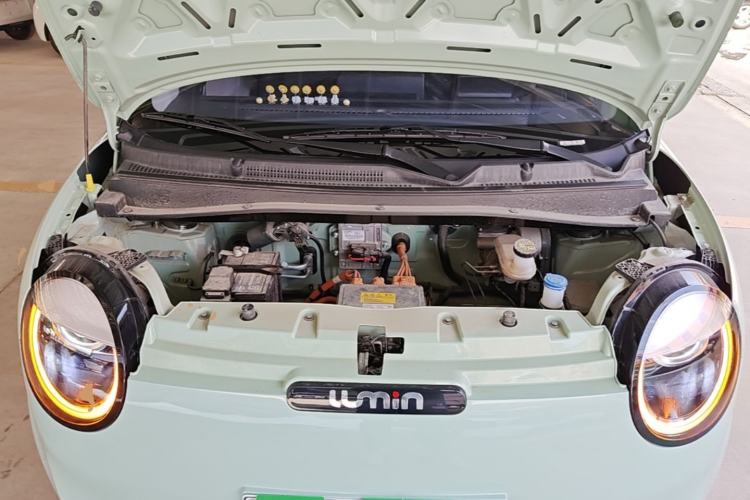 Used CHANGAN NEVO Lumin 2023 301km Honey Dew Edition Engine Bay