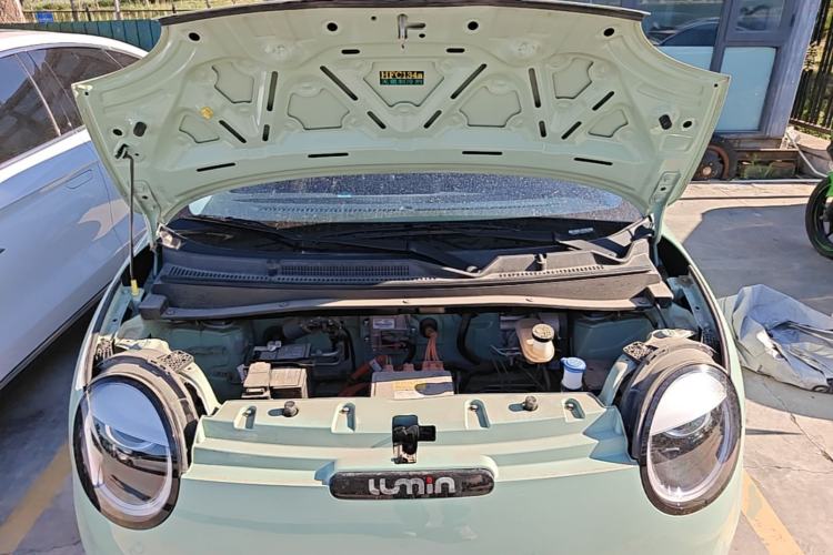 Used CHANGAN NEVO Lumin 2023 301km Honey Dew Edition Engine Bay