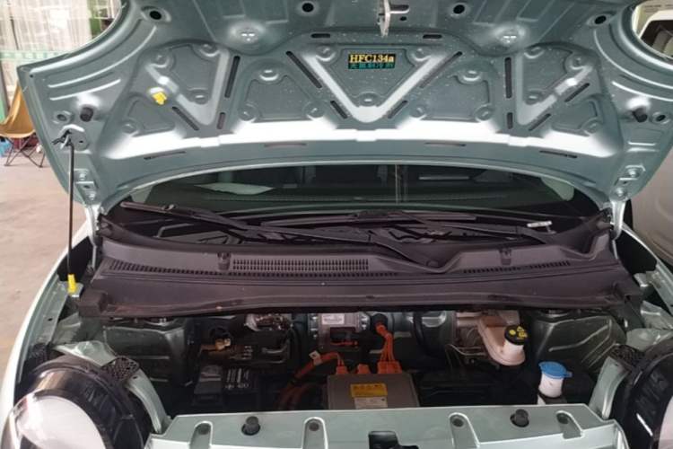 Used CHANGAN NEVO Lumin 2023 301km Honey Dew Edition Engine Bay