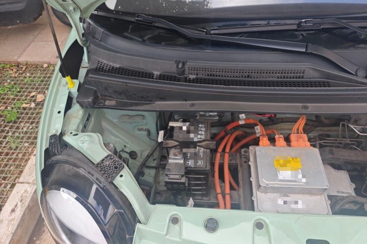 Used CHANGAN NEVO Lumin 2023 205km Xiangqin Version Engine Bay Right