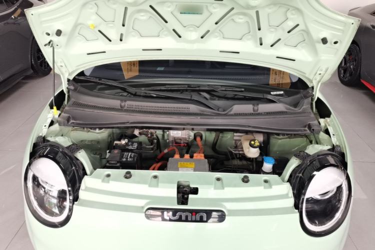Used CHANGAN NEVO Lumin 2023 205km Xiangqin Version Engine Bay