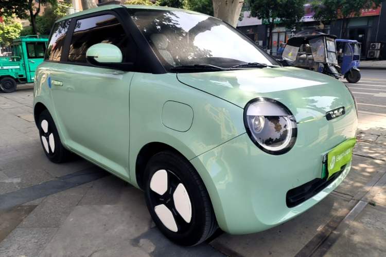 Used CHANGAN NEVO Lumin 2023 301km Honey Dew Edition Exterior 1