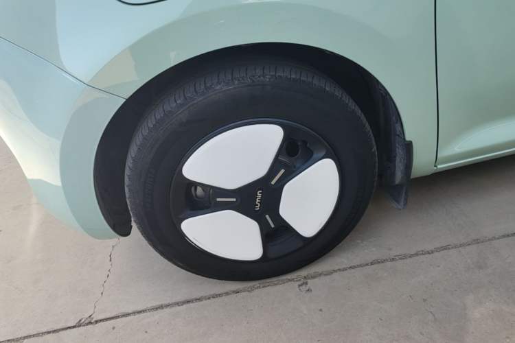 Used CHANGAN NEVO Lumin 2023 205km Xiangqin Version Exterior 4