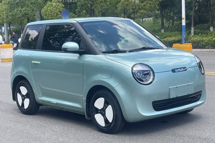 Used CHANGAN NEVO Lumin 2023 301km Honey Dew Edition Exterior 5