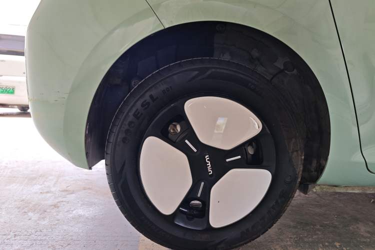 Used CHANGAN NEVO Lumin 2023 205km Xiangqin Version Exterior 5