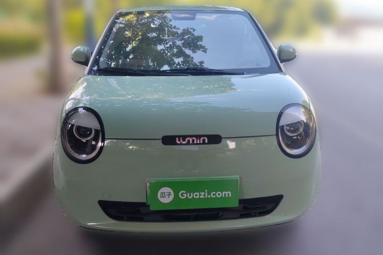 Used CHANGAN NEVO Lumin 2023 301km Honey Dew Edition Front