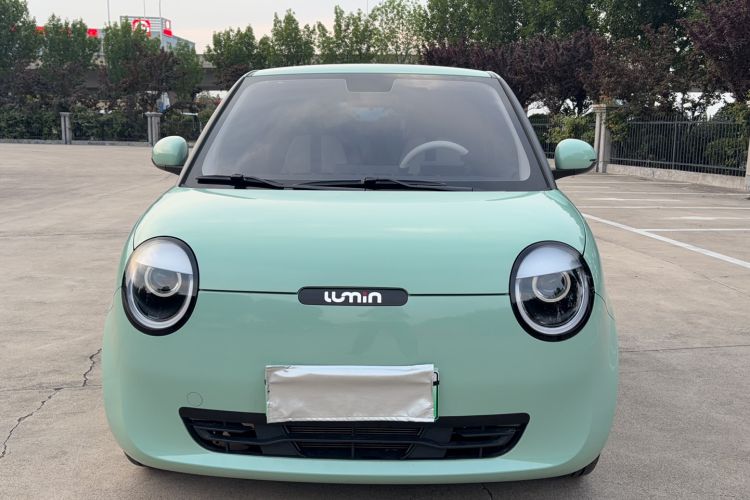 Used CHANGAN NEVO Lumin 2023 205km Xiangqin Version Front