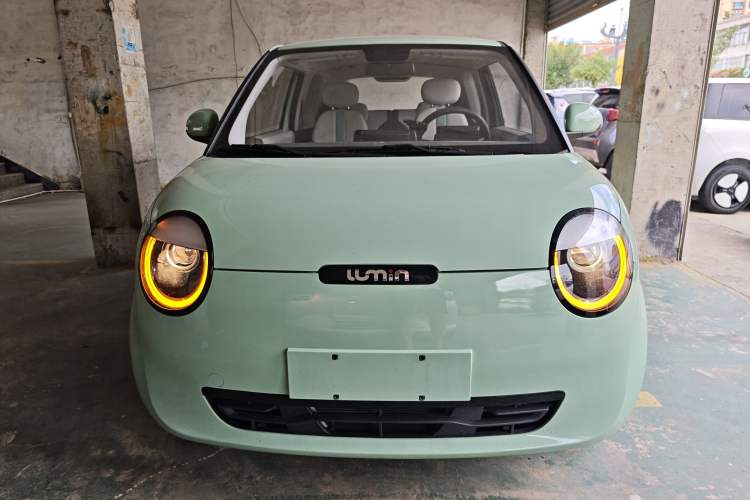 Used CHANGAN NEVO Lumin 2023 205km Xiangqin Version Front