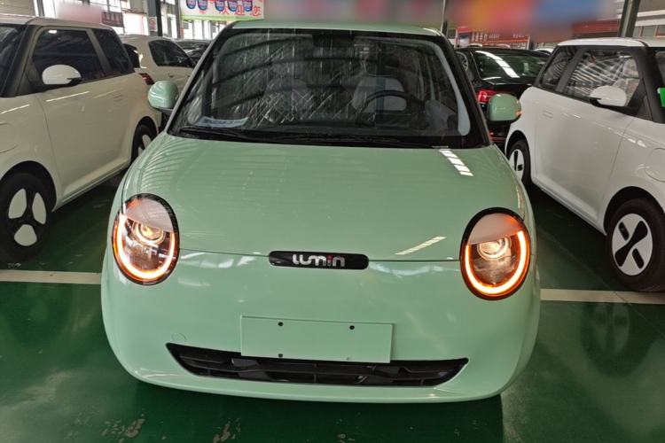 Used CHANGAN NEVO Lumin 2023 205km Xiangqin Version Front