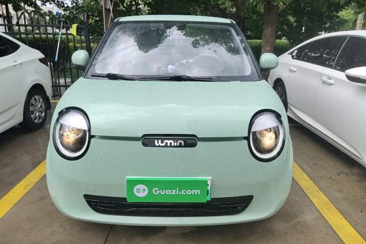 Used CHANGAN NEVO Lumin 2023 205km Xiangqin Version Front