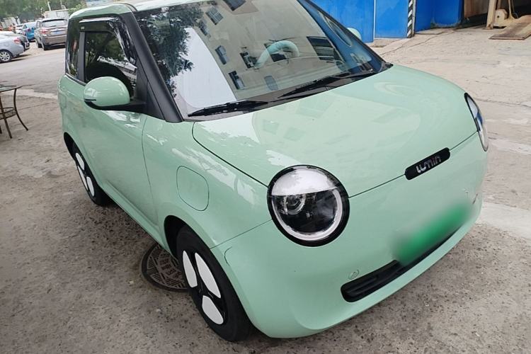 Used CHANGAN NEVO Lumin 2023 205km Xiangqin Version Front Right 45 Deg
