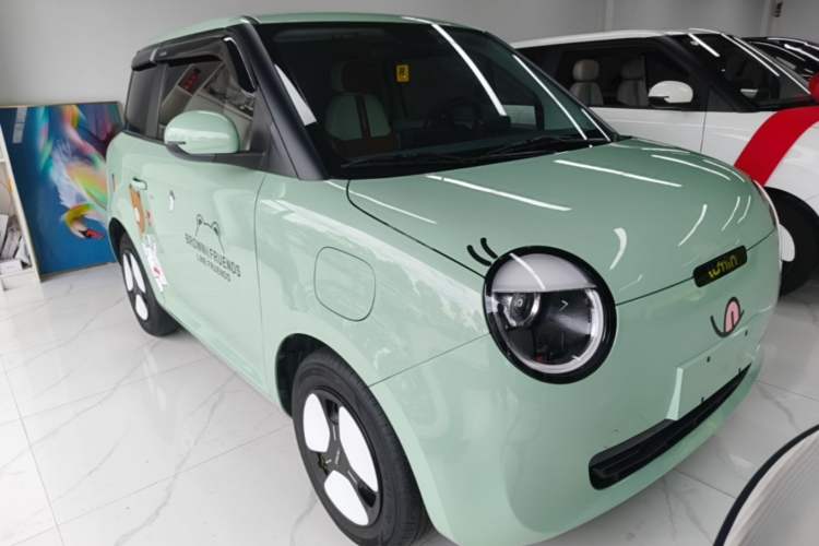 Used CHANGAN NEVO Lumin 2023 205km Xiangqin Version Front Right 45 Deg