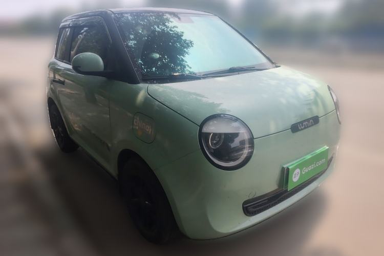 Used CHANGAN NEVO Lumin 2023 301km Honey Dew Edition Front Right 45 Deg