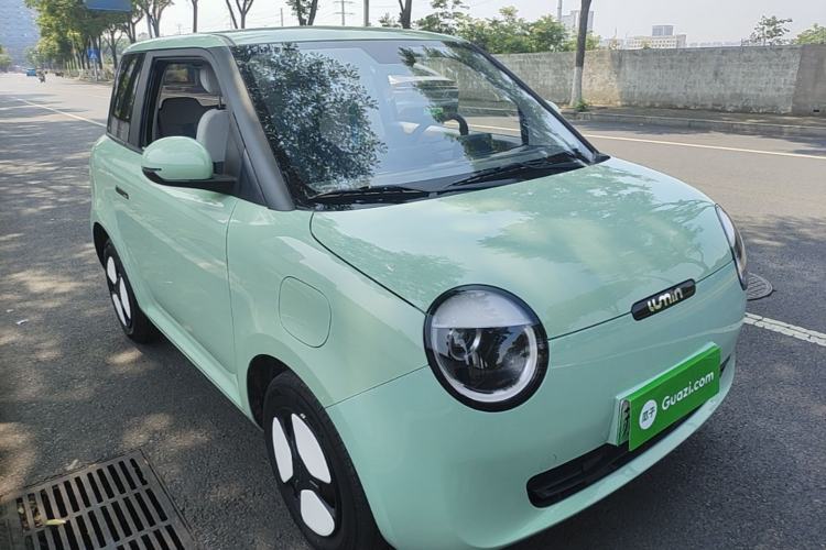 Used CHANGAN NEVO Lumin 2023 301km Honey Dew Edition Front Right 45 Deg