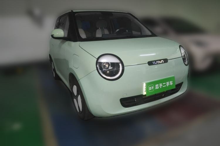 Used CHANGAN NEVO Lumin 2023 301km Honey Dew Edition Front Right 45 Deg