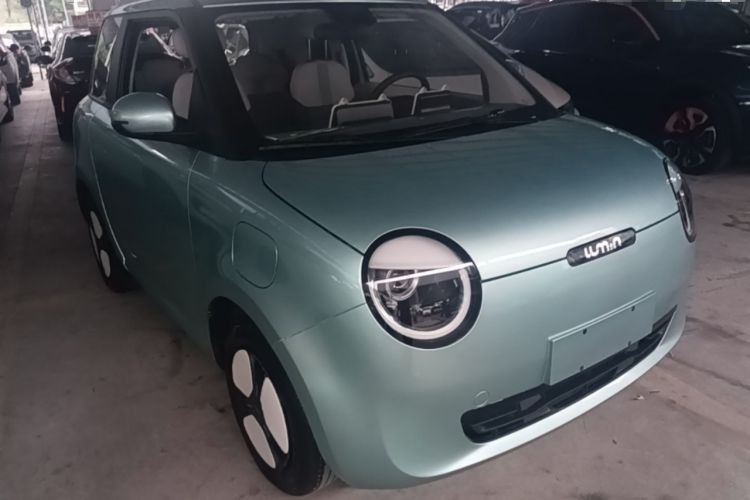 Used CHANGAN NEVO Lumin 2023 205km Xiangqin Version Front Right 45 Deg