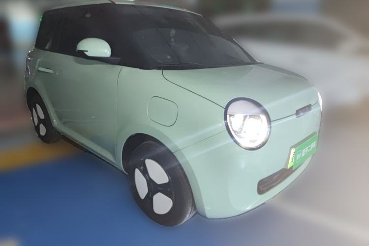 Used CHANGAN NEVO Lumin 2023 301km Honey Dew Edition Front Right 45 Deg