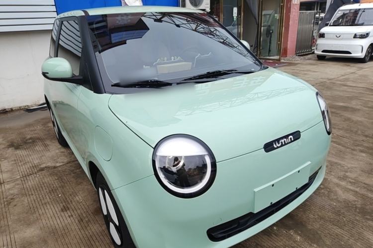 Used CHANGAN NEVO Lumin 2023 205km Xiangqin Version Front Right 45 Deg
