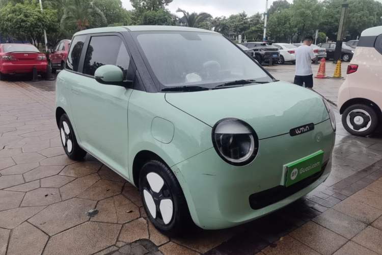 Used CHANGAN NEVO Lumin 2023 205km Xiangqin Version Front Right 45 Deg